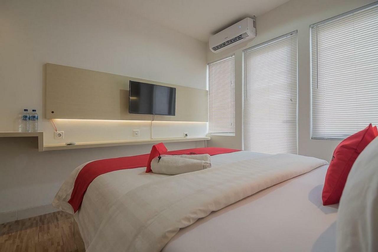 Reddoorz Apartment @ Sentul Tower Bogor Exterior photo